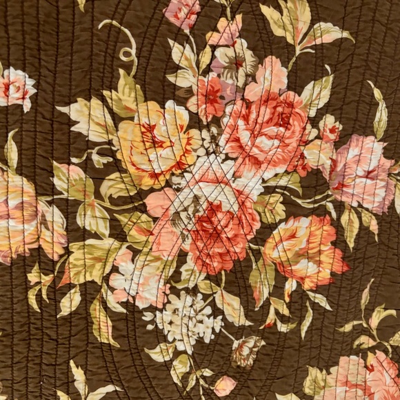 Nobility pair 20X26 Quilted Reversible Pillow Shams Brown Floral Striped back - Picture 5 of 13